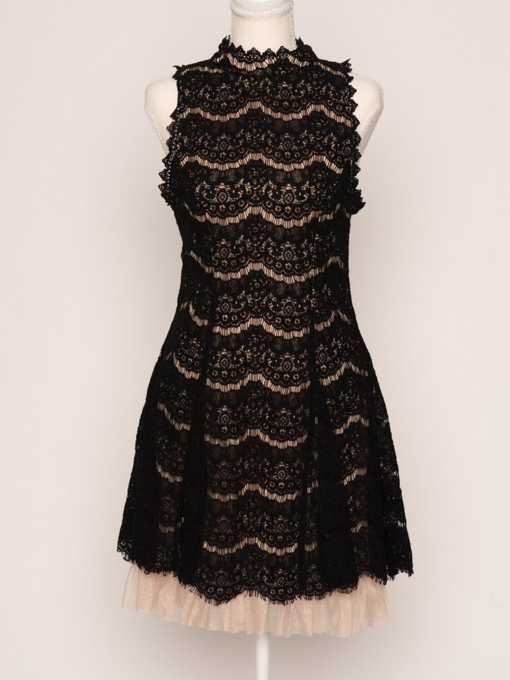 Trixxi Black Lace Mini Dress Mock Neck Sleeveless ALine Size 4 Small Junior 9